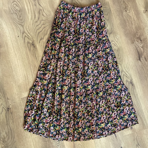 wild fable Dresses & Skirts - Floral Boho Maxi Skirt. NWOT.